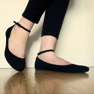 10 Black Nubuck PU Leather Suede Ankle Strap Flats